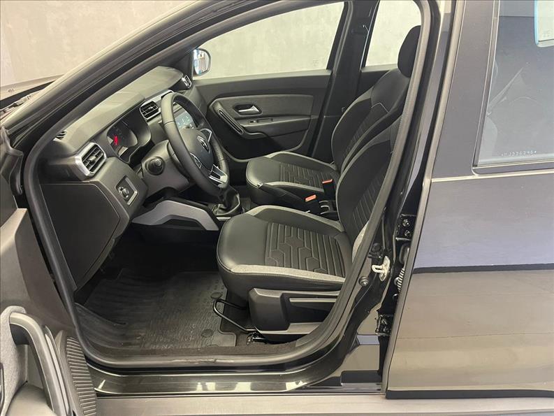 Renault-DUSTER-1.6 16V SCE Intense