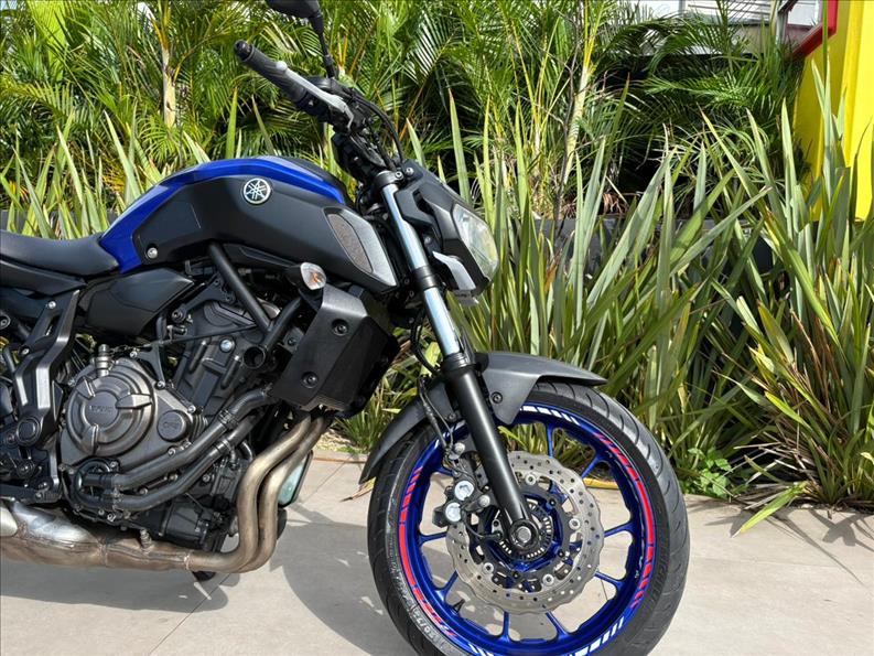 YAMAHA-MT-07 ABS-