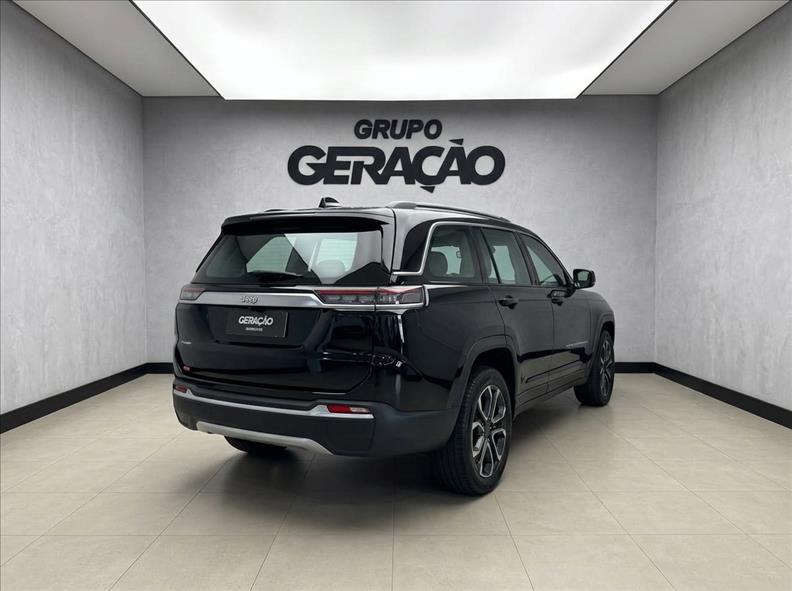 Jeep-COMMANDER-1.3 T270 Turbo Limited