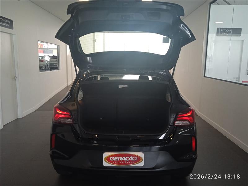 GM - Chevrolet-ONIX-1.0 LT