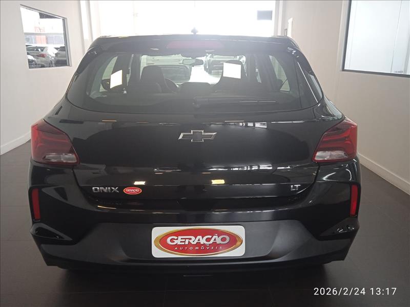 GM - Chevrolet-ONIX-1.0 LT