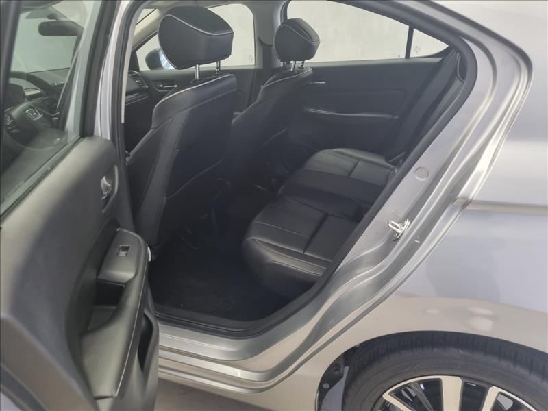 Honda-CITY-1.5 I-vtec Hatch EXL