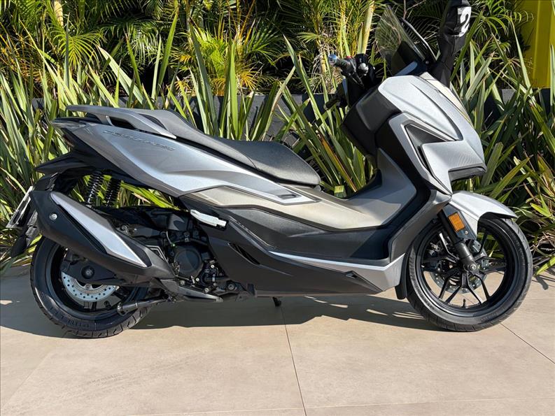 HONDA-FORZA 350-