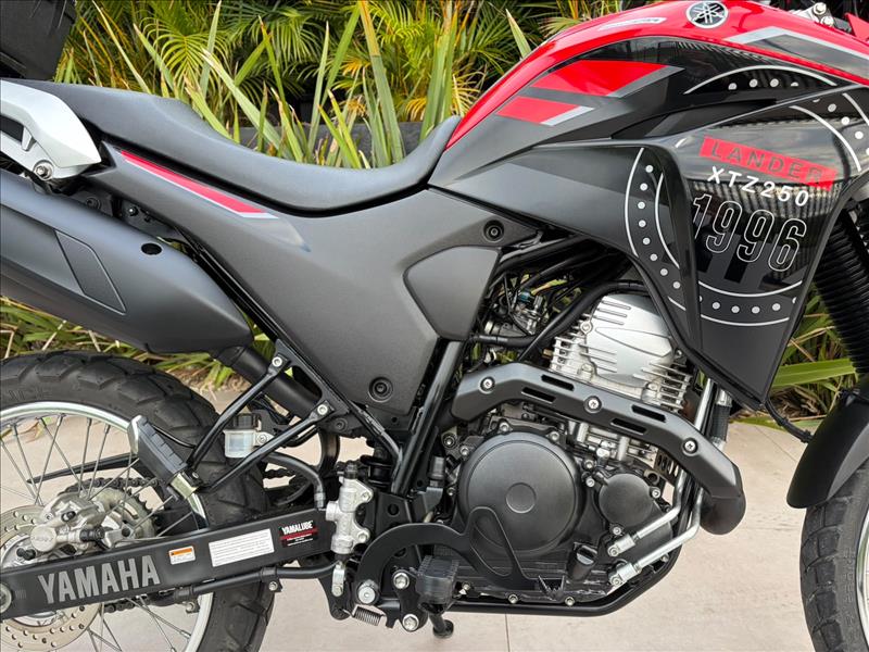 YAMAHA-XTZ 250 LANDER-