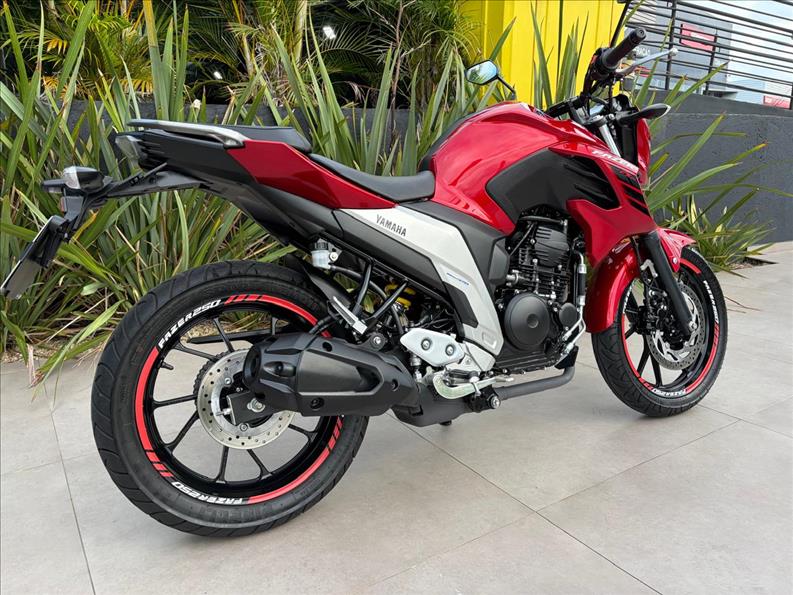 YAMAHA-FZ25 FAZER ABS-