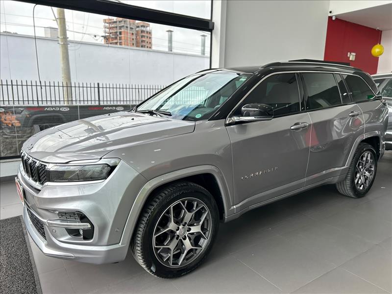 Jeep-COMMANDER-1.3 T270 Turbo Overland