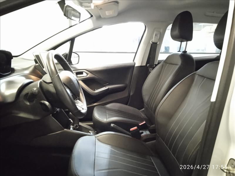 Peugeot-2008-1.6 16V Roadtrip