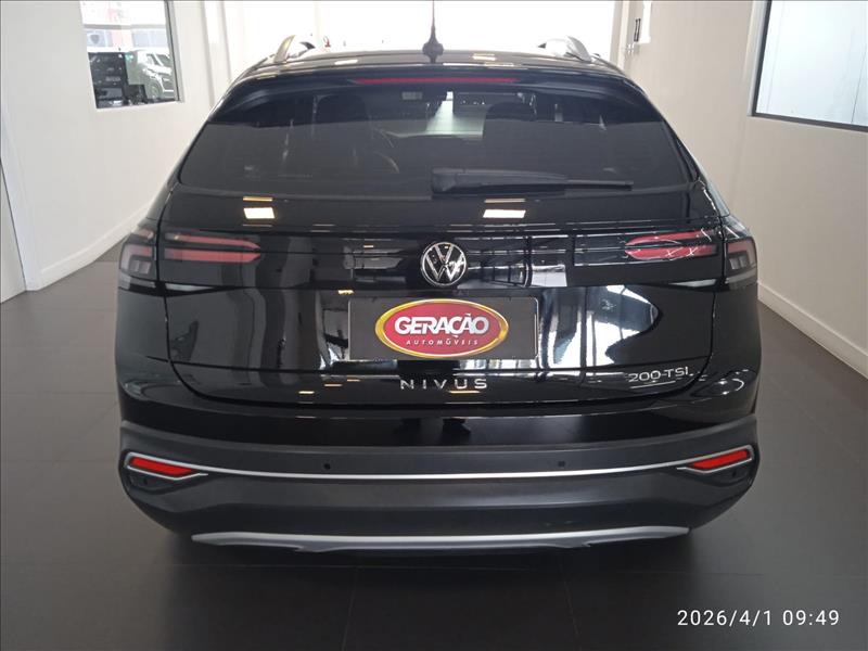 VW - Volkswagen-NIVUS-1.0 200 TSI Highline