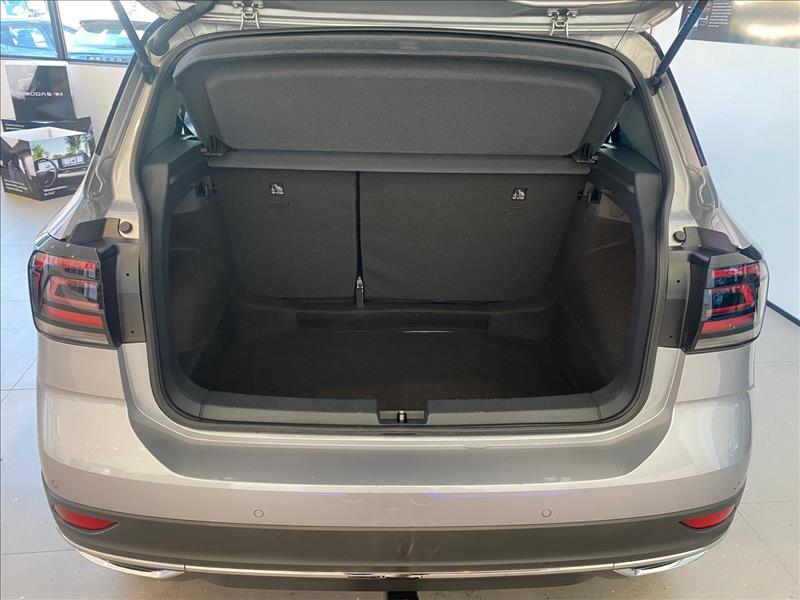 VW - Volkswagen-T-CROSS-1.4 250 TSI Highline