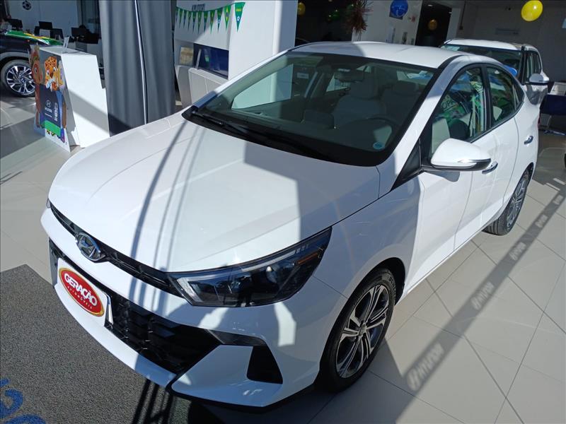 Hyundai-HB20S-1.0 Tgdi Platinum Plus