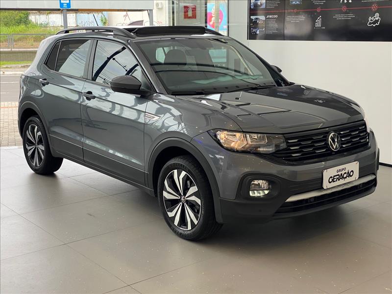 VW - Volkswagen-T-CROSS-1.0 200 TSI Comfortline