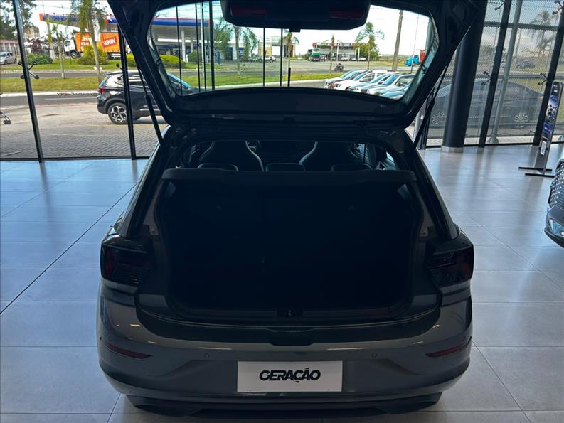 VW - Volkswagen-POLO-1.0 170 TSI Highline