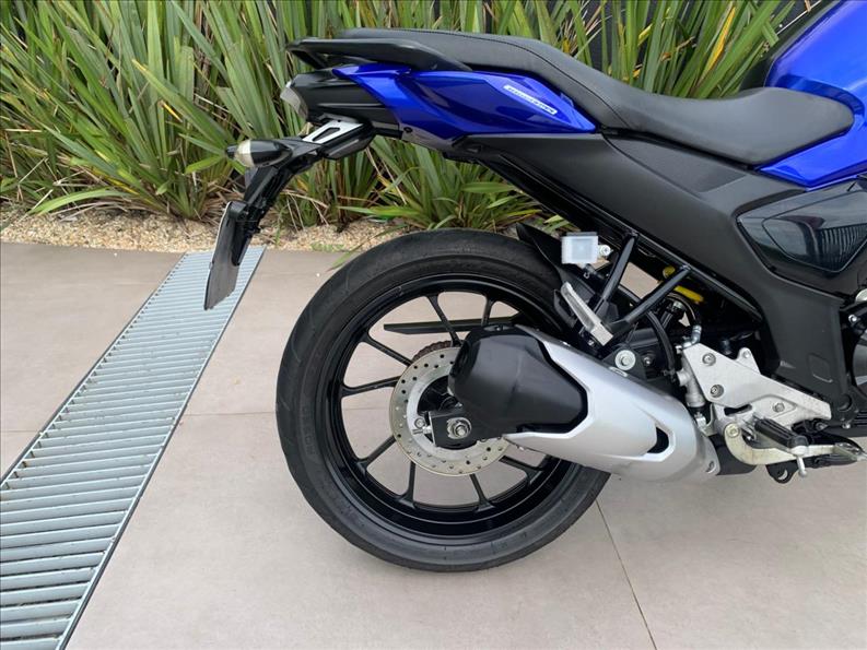 YAMAHA-FZ15 FAZER ABS-