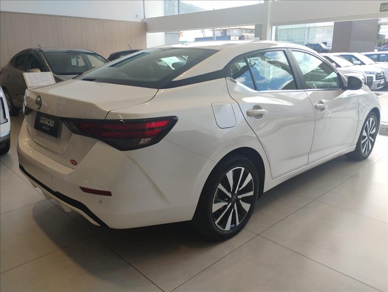 Nissan-SENTRA-2.0 16V Advance