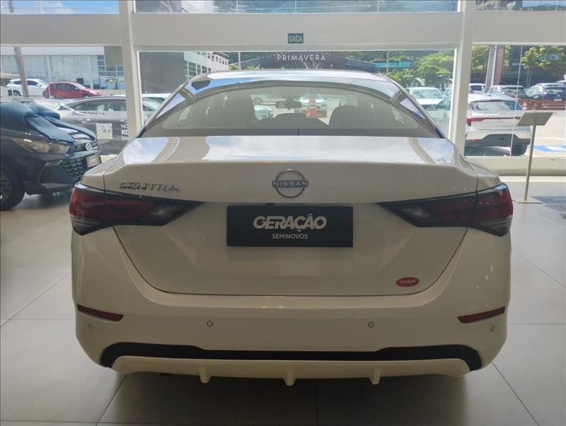 Nissan-SENTRA-2.0 16V Advance