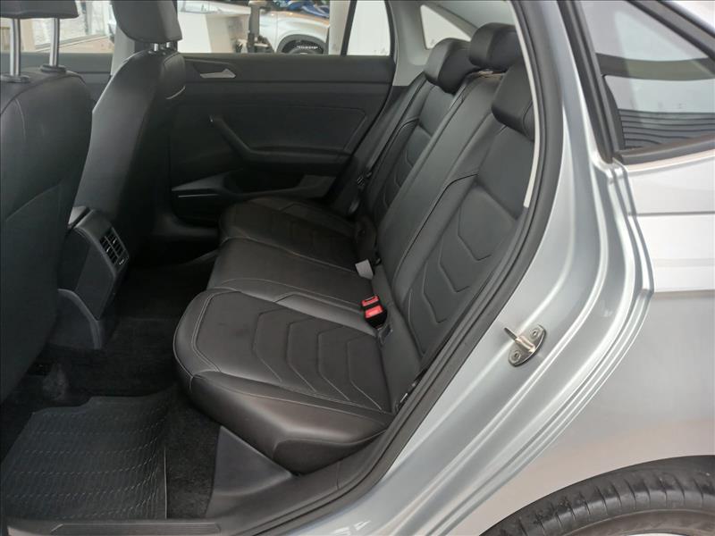 VW - Volkswagen-VIRTUS-1.0 200 TSI Comfortline