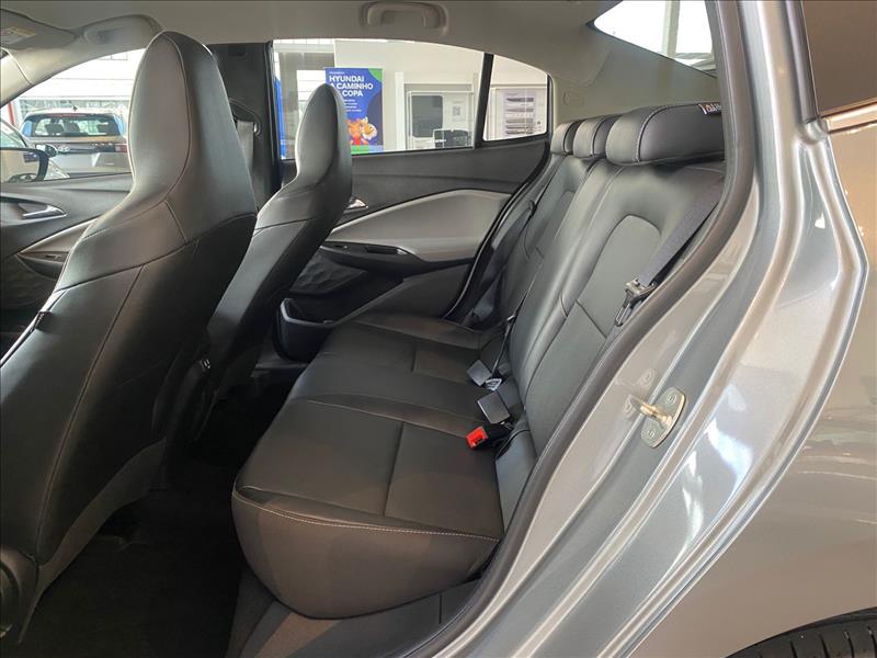 GM - Chevrolet-ONIX-1.0 Turbo Plus Premier