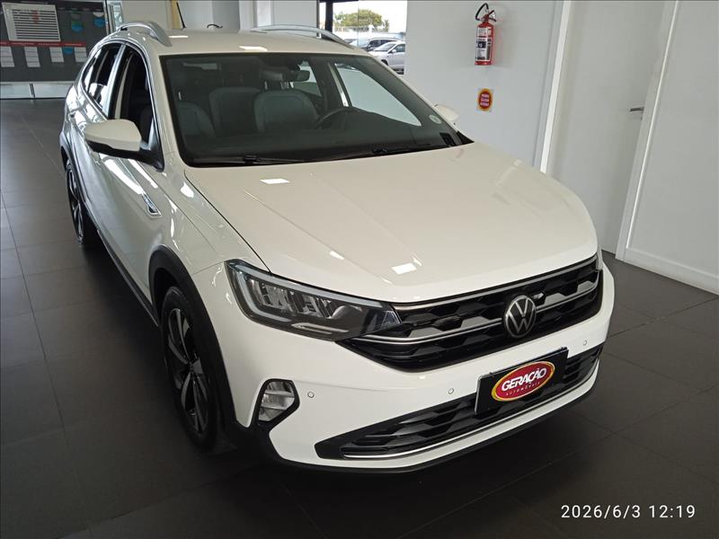 Volkswagen-NIVUS-1.0 200 TSI Highline