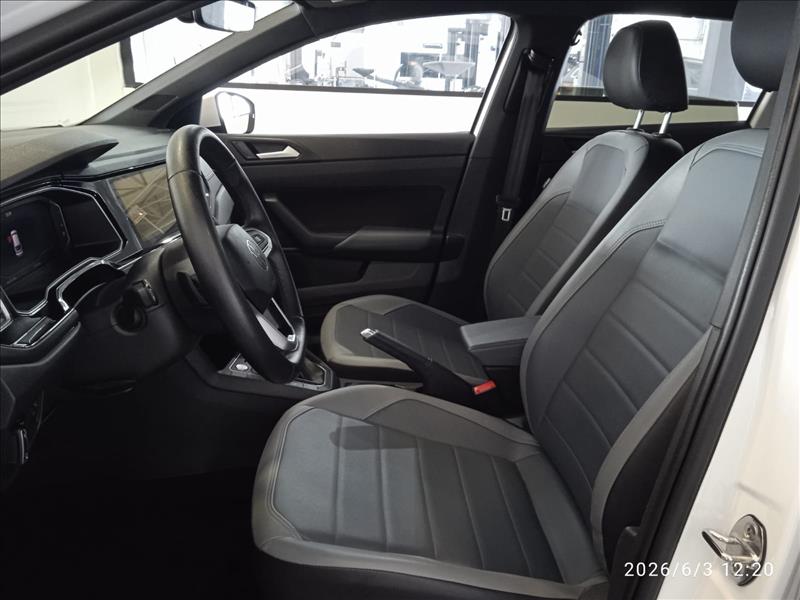 Volkswagen-NIVUS-1.0 200 TSI Highline