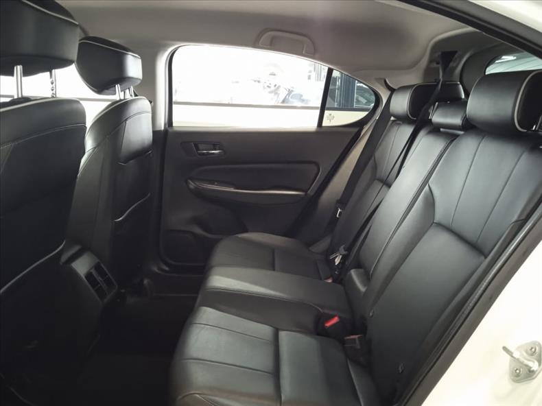 Honda-CITY-1.5 I-vtec Hatch Touring