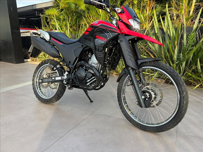 YAMAHA-XTZ 250 LANDER-