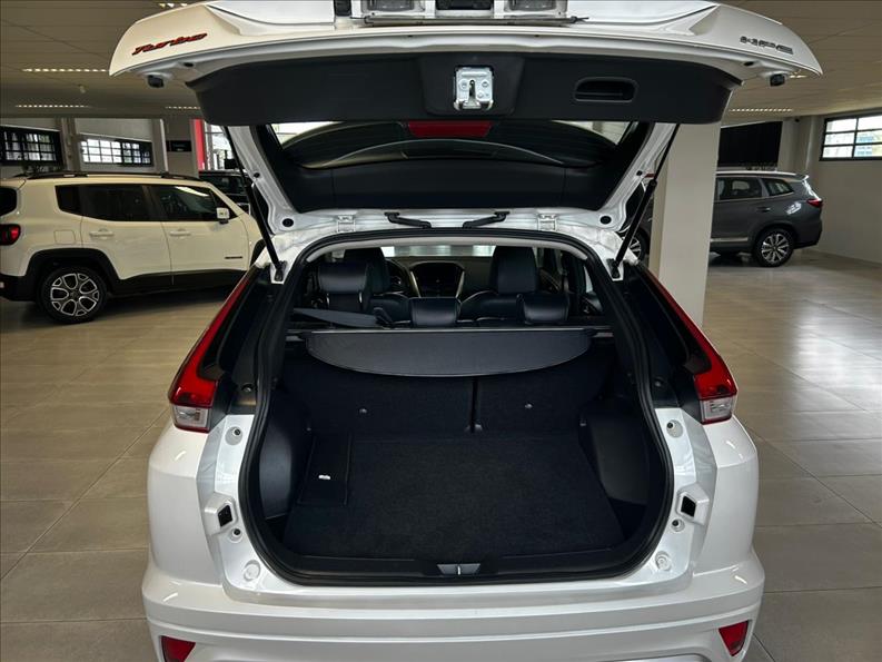Mitsubishi-ECLIPSE CROSS-1.5 Mivec Turbo HPE