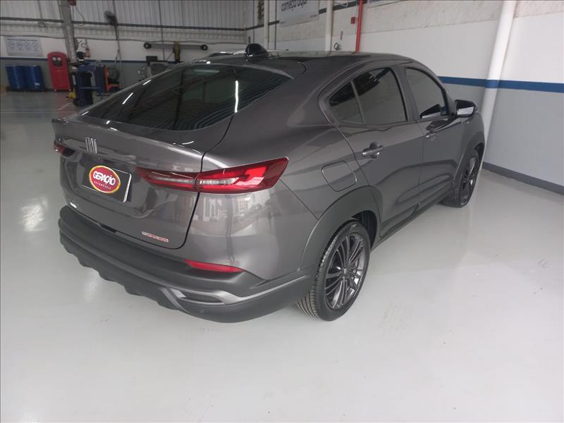 Fiat-FASTBACK-1.0 Turbo 200