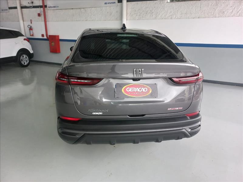 Fiat-FASTBACK-1.0 Turbo 200