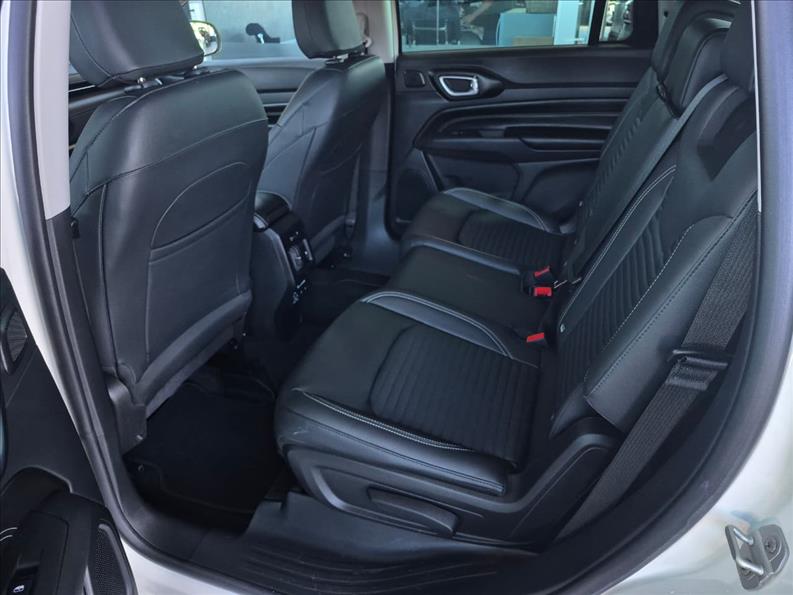Jeep-COMMANDER-1.3 T270 Turbo Longitude