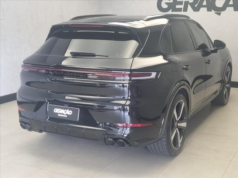 Porsche-CAYENNE-3.0 V6 E-hybrid AWD S