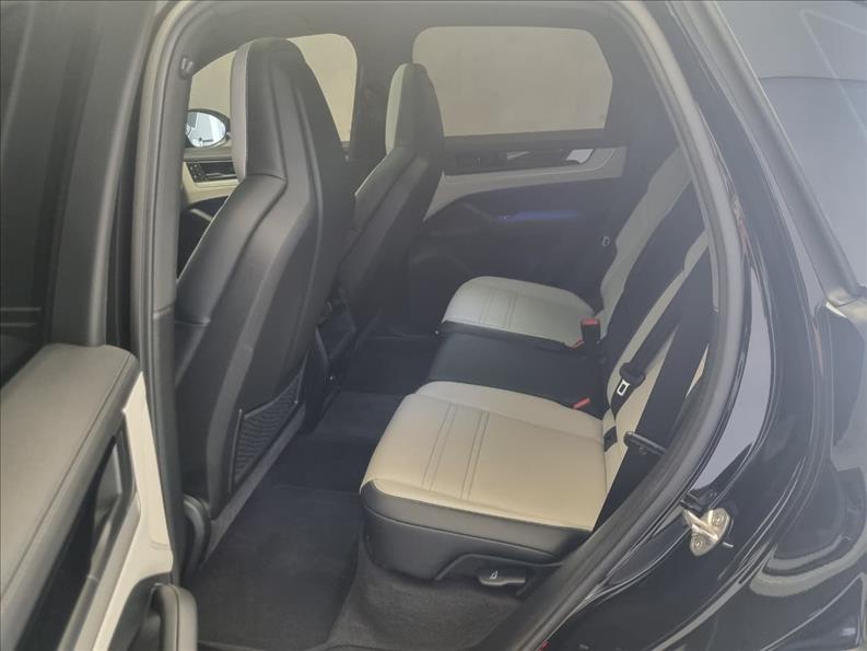 Porsche-CAYENNE-3.0 V6 E-hybrid AWD S