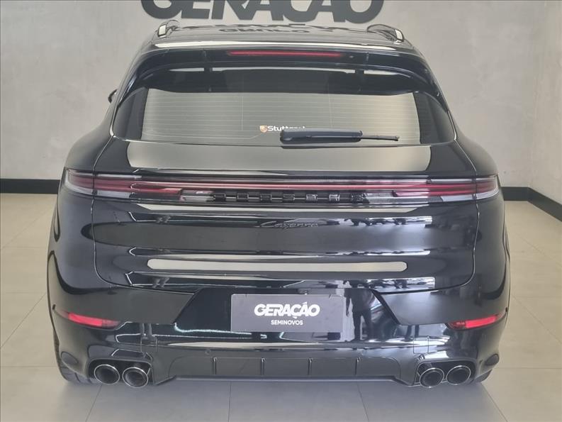 Porsche-CAYENNE-3.0 V6 E-hybrid AWD S