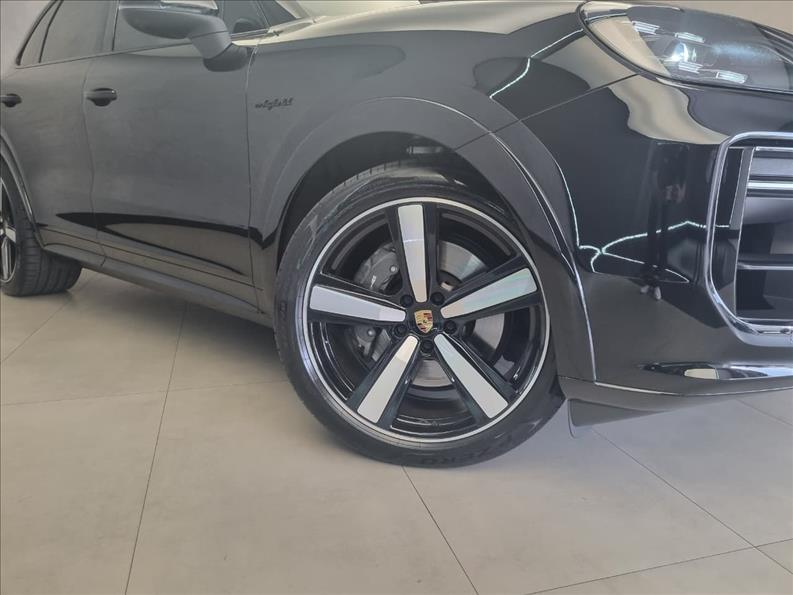 Porsche-CAYENNE-3.0 V6 E-hybrid AWD S