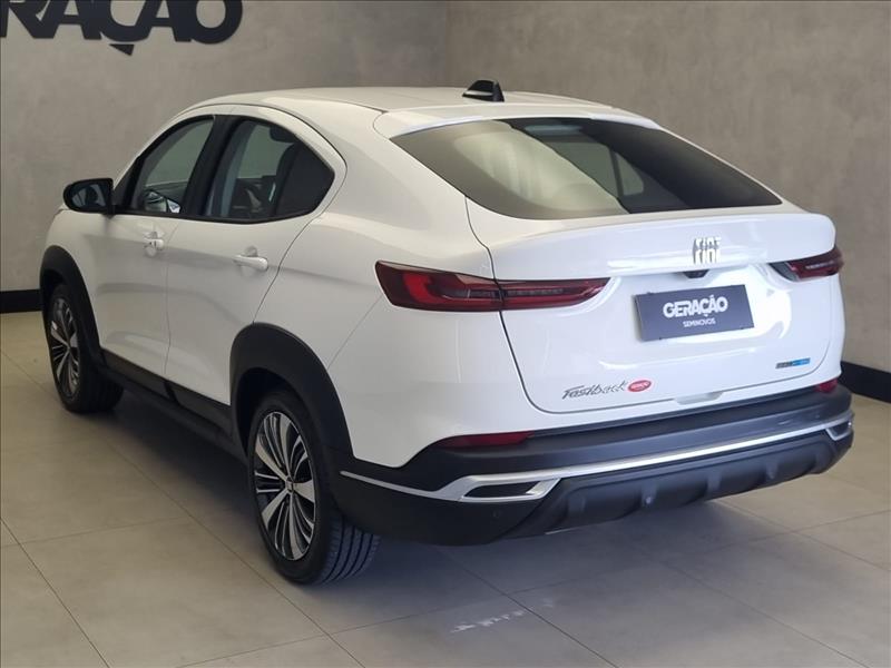 Fiat-FASTBACK-1.0 Turbo 200 Hybrid Audace