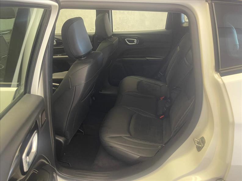 Jeep-COMPASS-2.0 Hurricane 4 Turbo Blackhawk