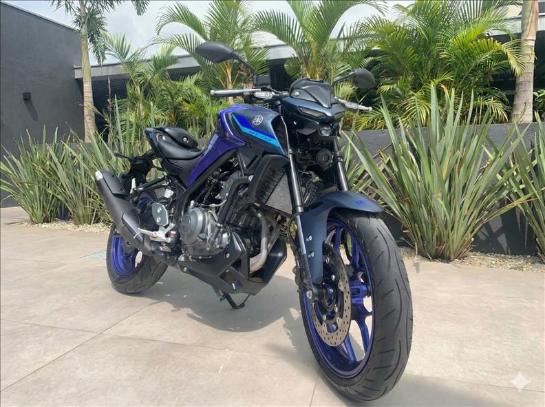 YAMAHA-MT-03-