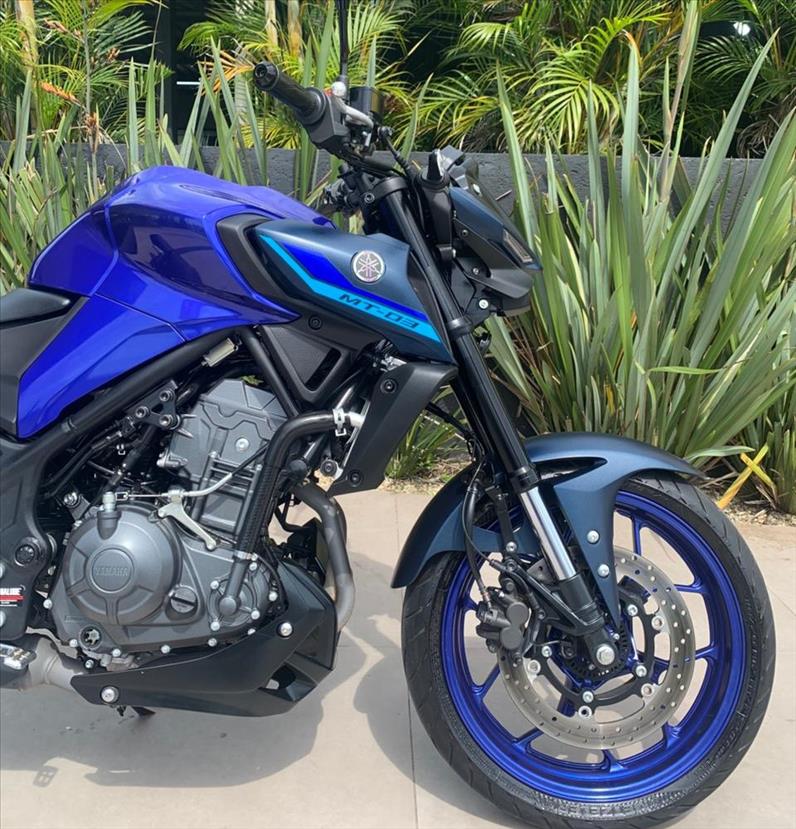 YAMAHA-MT-03-