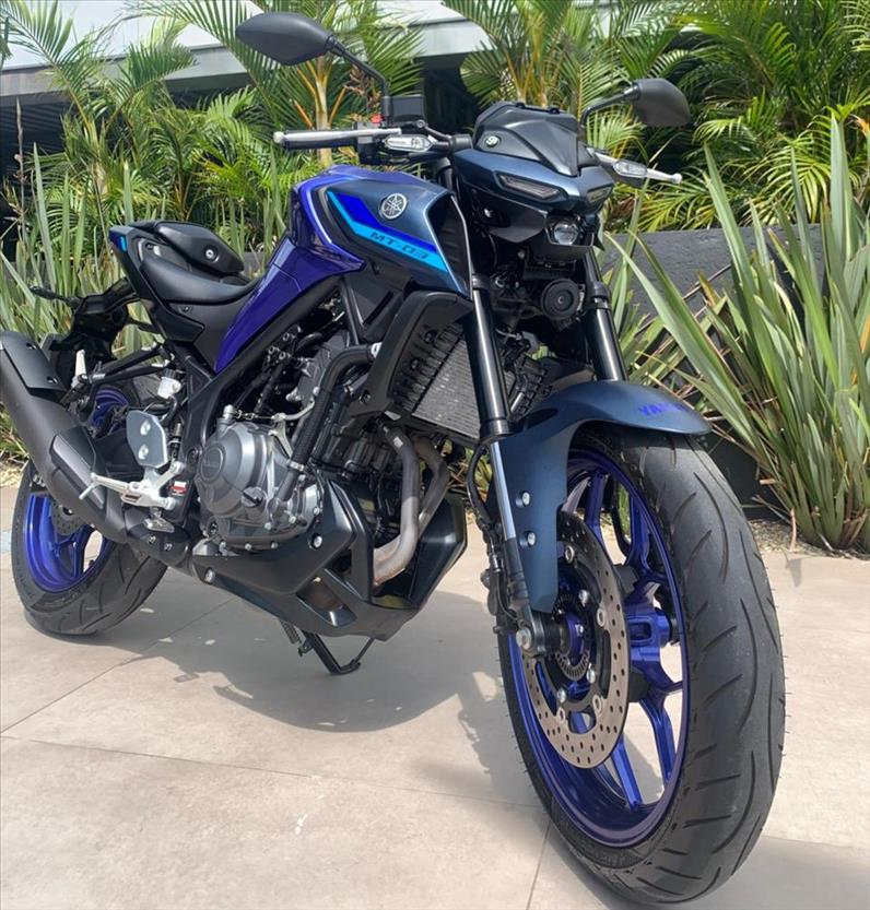 YAMAHA-MT-03-