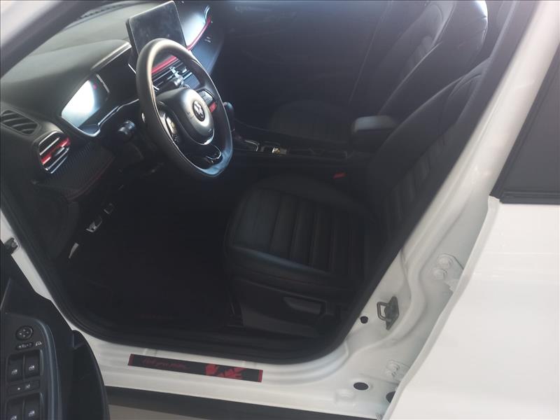 Fiat-FASTBACK-1.3 Turbo 270 Abarth