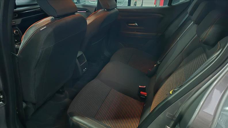 Renault-KARDIAN-1.0 TCE Premiére Edition EDC