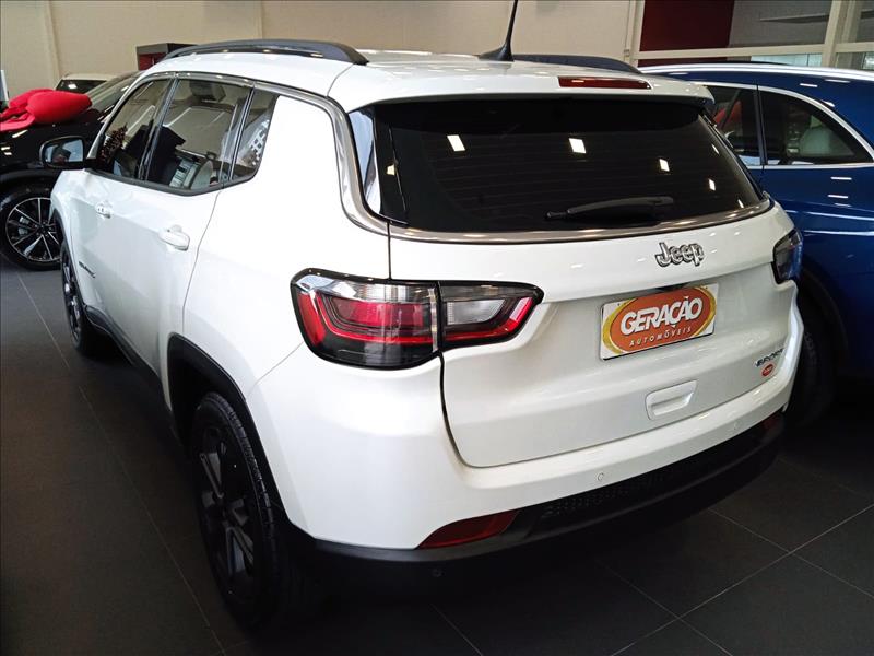 Jeep-COMPASS-1.3 T270 Turbo Sport