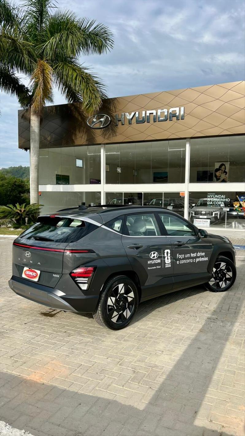 Hyundai-KONA-1.6 GDI HEV Signature