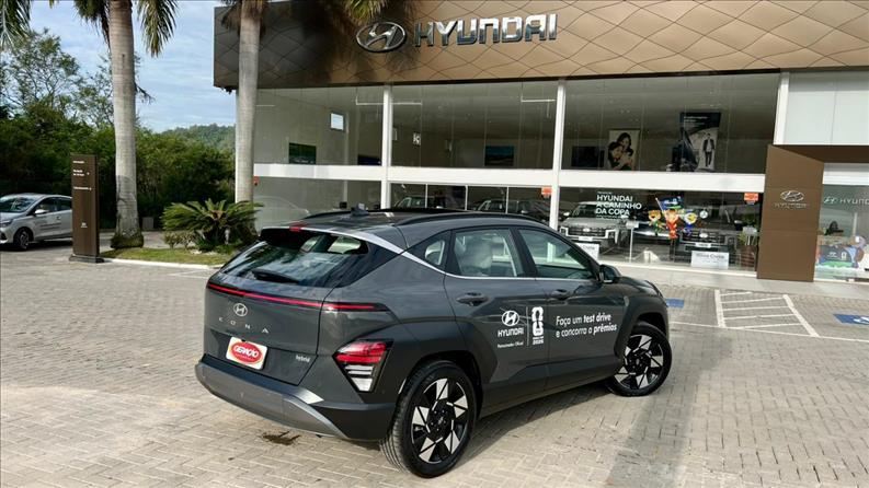 Hyundai-KONA-1.6 GDI HEV Signature