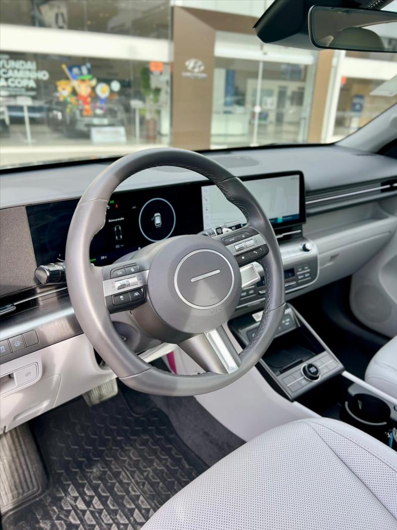 Hyundai-KONA-1.6 GDI HEV Signature