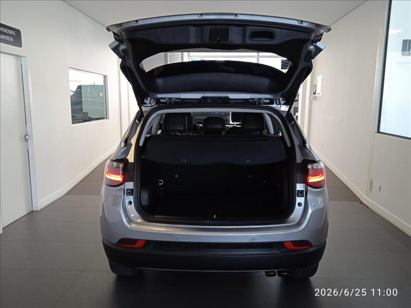 Jeep-COMPASS-1.3 T270 Turbo Limited
