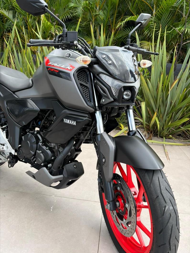YAMAHA-FZ15 FAZER ABS-