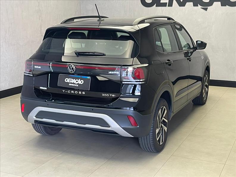 VW - Volkswagen-T-CROSS-1.0 200 TSI Comfortline