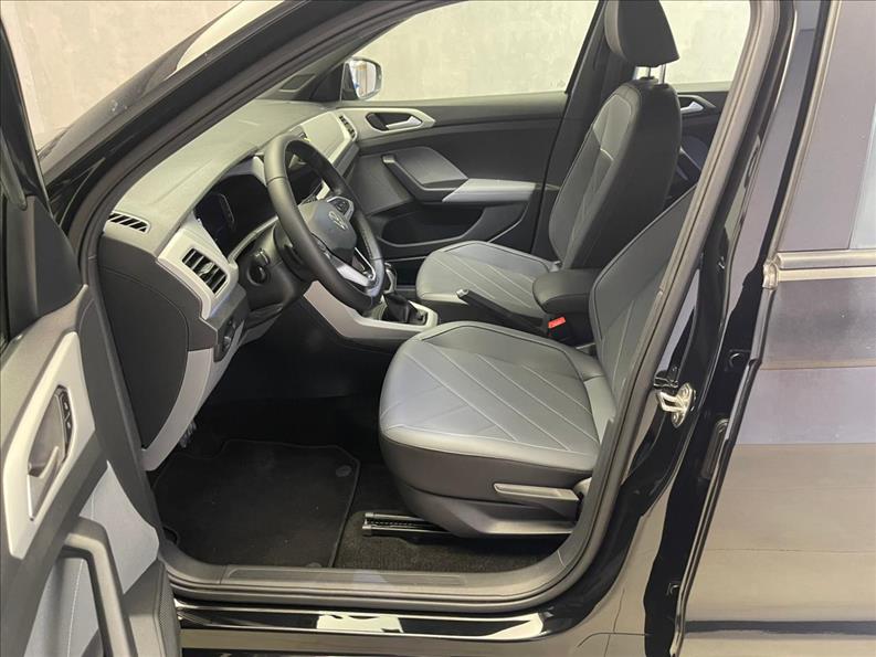 VW - Volkswagen-T-CROSS-1.0 200 TSI Comfortline