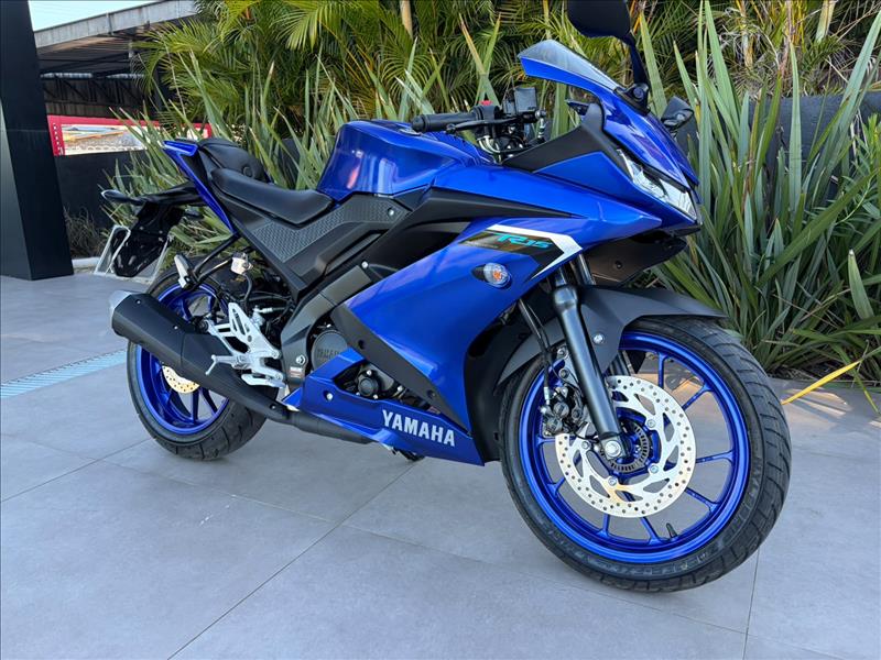 YAMAHA-YZF R15-
