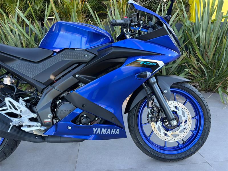 YAMAHA-YZF R15-